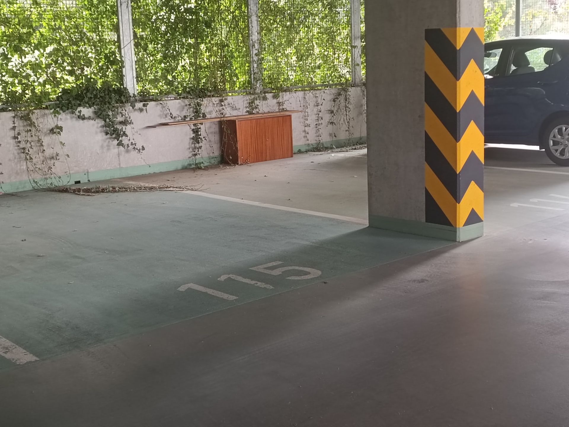 Prodej garážového stání 18 m2 v novostavbě na Střížkově